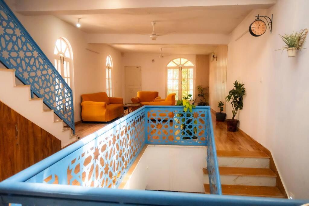 Blue Door Villa By Homeyhuts Rājpur Exterior foto